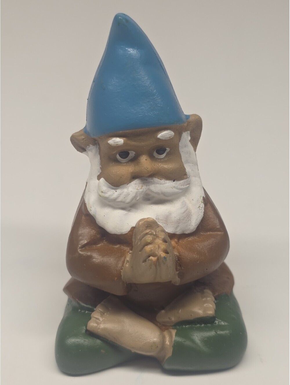 Mini Yoga Gnome Statue Meditating Figurine Blue Hat Garden Decor
